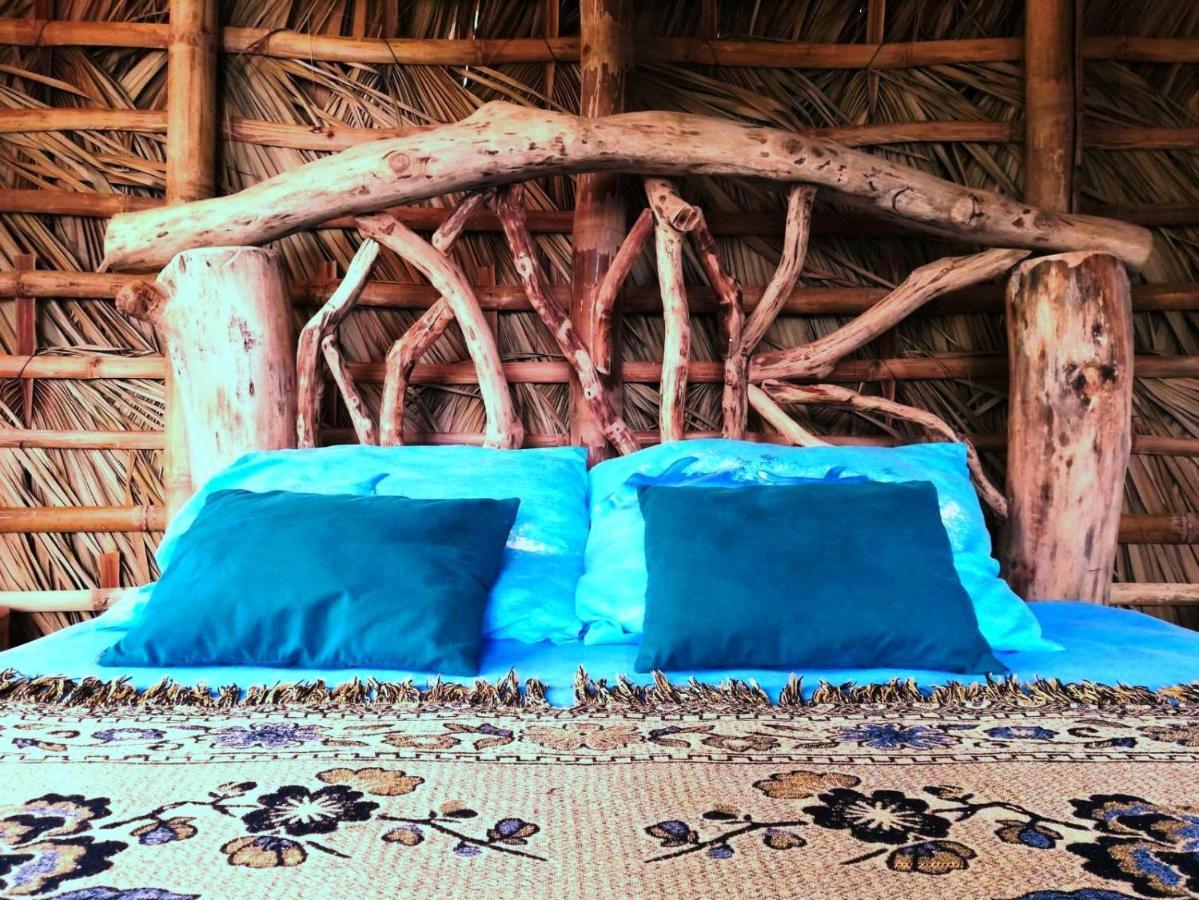 El Bamboo Cabins Balgue エクステリア 写真
