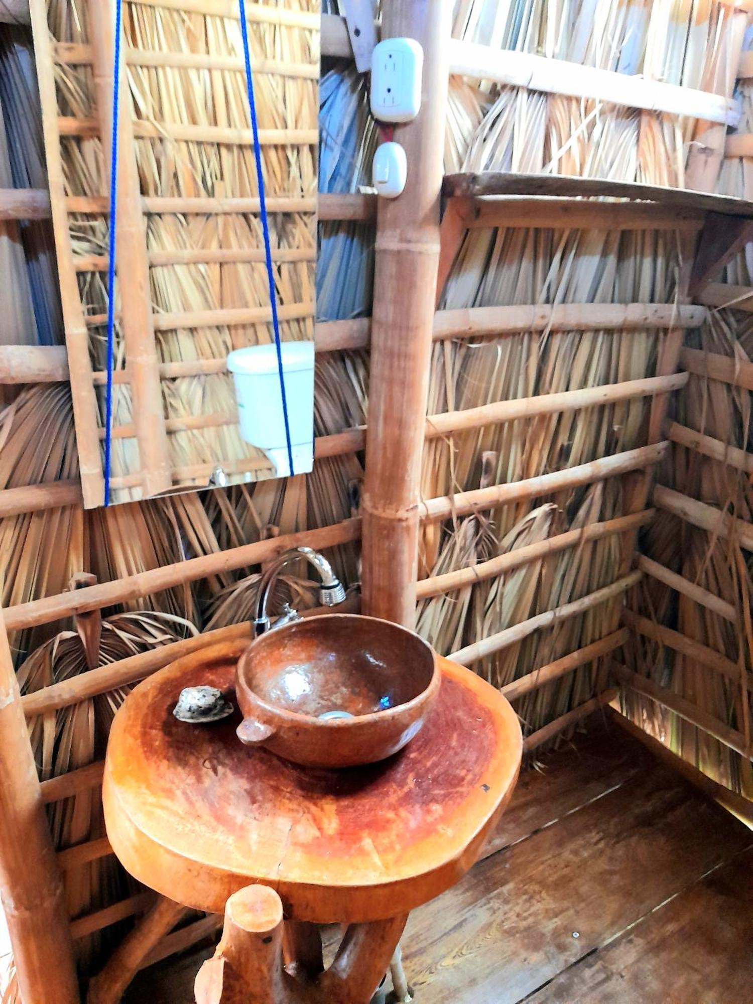 El Bamboo Cabins Balgue エクステリア 写真