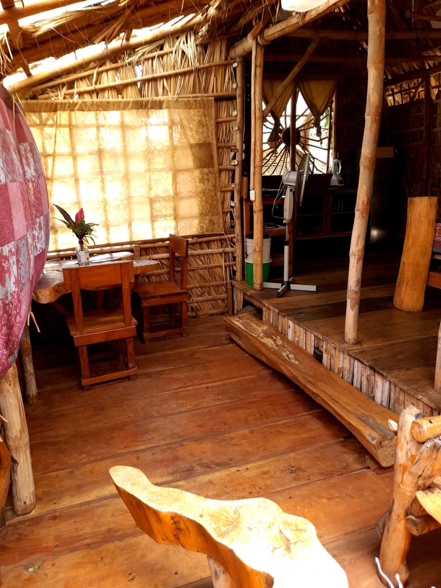 El Bamboo Cabins Balgue エクステリア 写真
